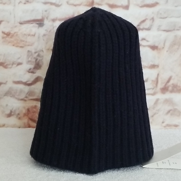 New Tory Burch Logo Merino Beanie - Picture 3 of 10